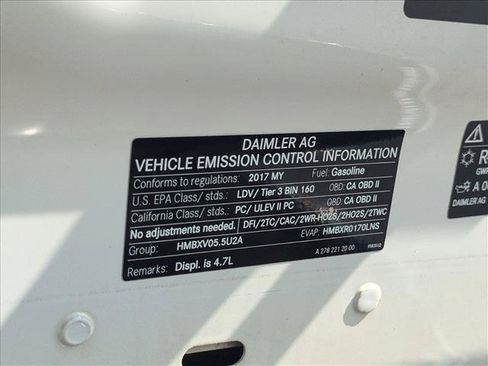 Used 2017 Mercedes-Benz S 550 Sedan image 27