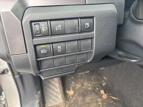 Used 2025 Toyota 4Runner SR5 image 22