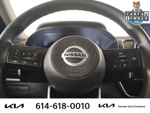 Used 2021 Nissan Rogue S image 22