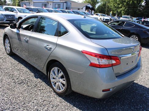 Used 2013 Nissan Sentra SL w/ Leather Pkg FWD image 9