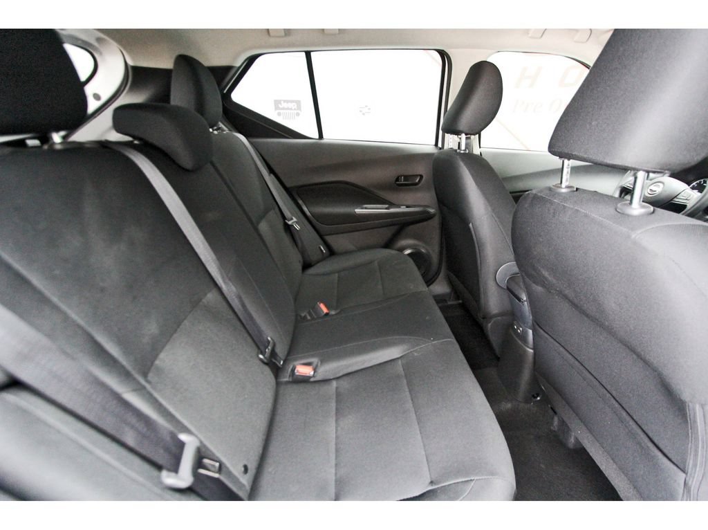 Certified 2025 Nissan Kicks Play S FWD image 10
