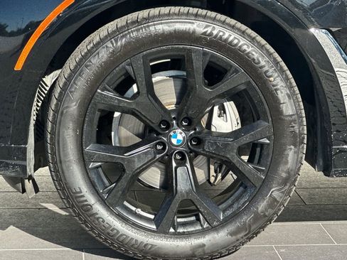 Used 2020 BMW X7 xDrive40i w/ Parking Assistance Package AWD/4WD image 34