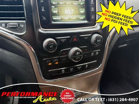 Used 2016 Jeep Grand Cherokee Laredo w/ Quick Order Package 23E image 12