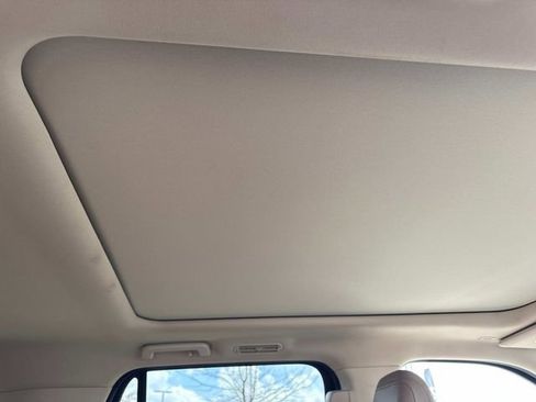 Used 2024 Ford Expedition Max Limited image 16