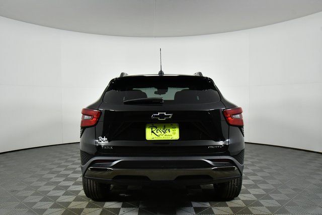New 2026 Chevrolet Trax ACTIV w/ Driver Confidence Package FWD image 12