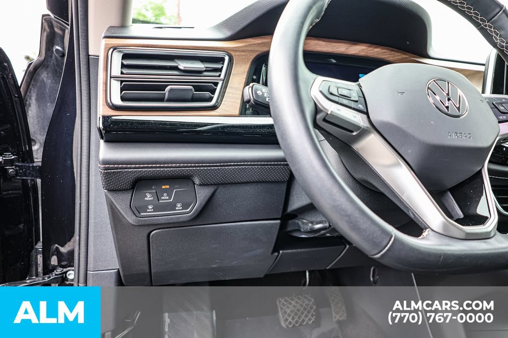 Used 2024 Volkswagen Atlas SE FWD image 27
