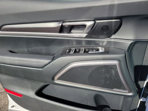 New 2025 Kia Telluride S image 20