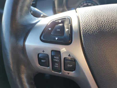 Used 2015 Ford Taurus SHO w/ Equipment Group 401A AWD/4WD image 22