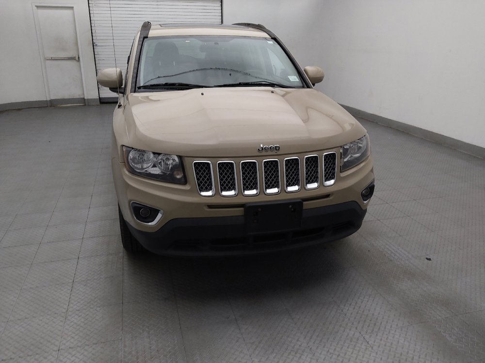 Used 2016 Jeep Compass High Altitude AWD/4WD image 14