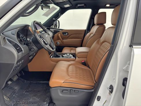 Used 2023 INFINITI QX80 Sensory w/ Cargo Package image 17