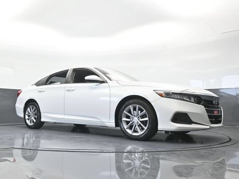Used 2021 Honda Accord LX image 58