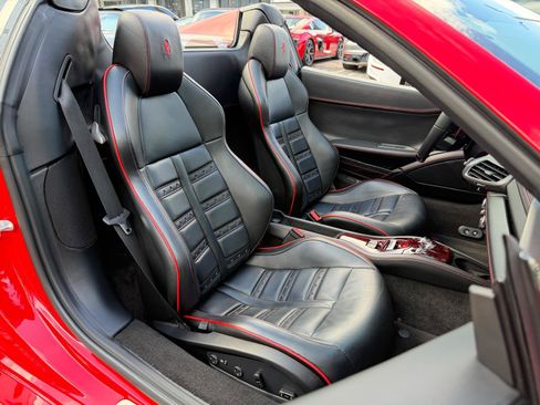 Used 2015 Ferrari 458 Spider RWD image 60