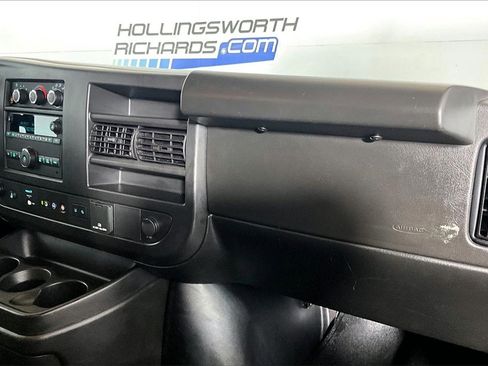 Used 2023 Chevrolet Express 3500 LT w/ LT Preferred Equipment Group image 12