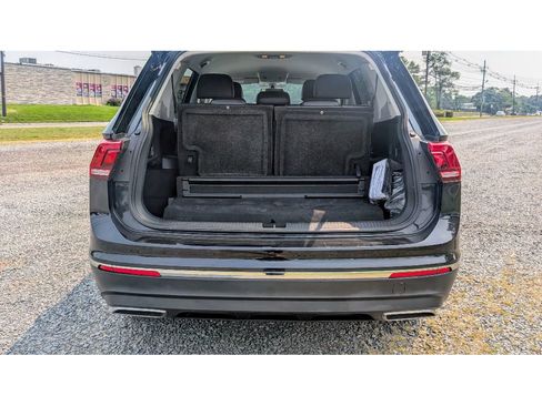 Used 2018 Volkswagen Tiguan SE w/ 3rd Row Seat Package image 13