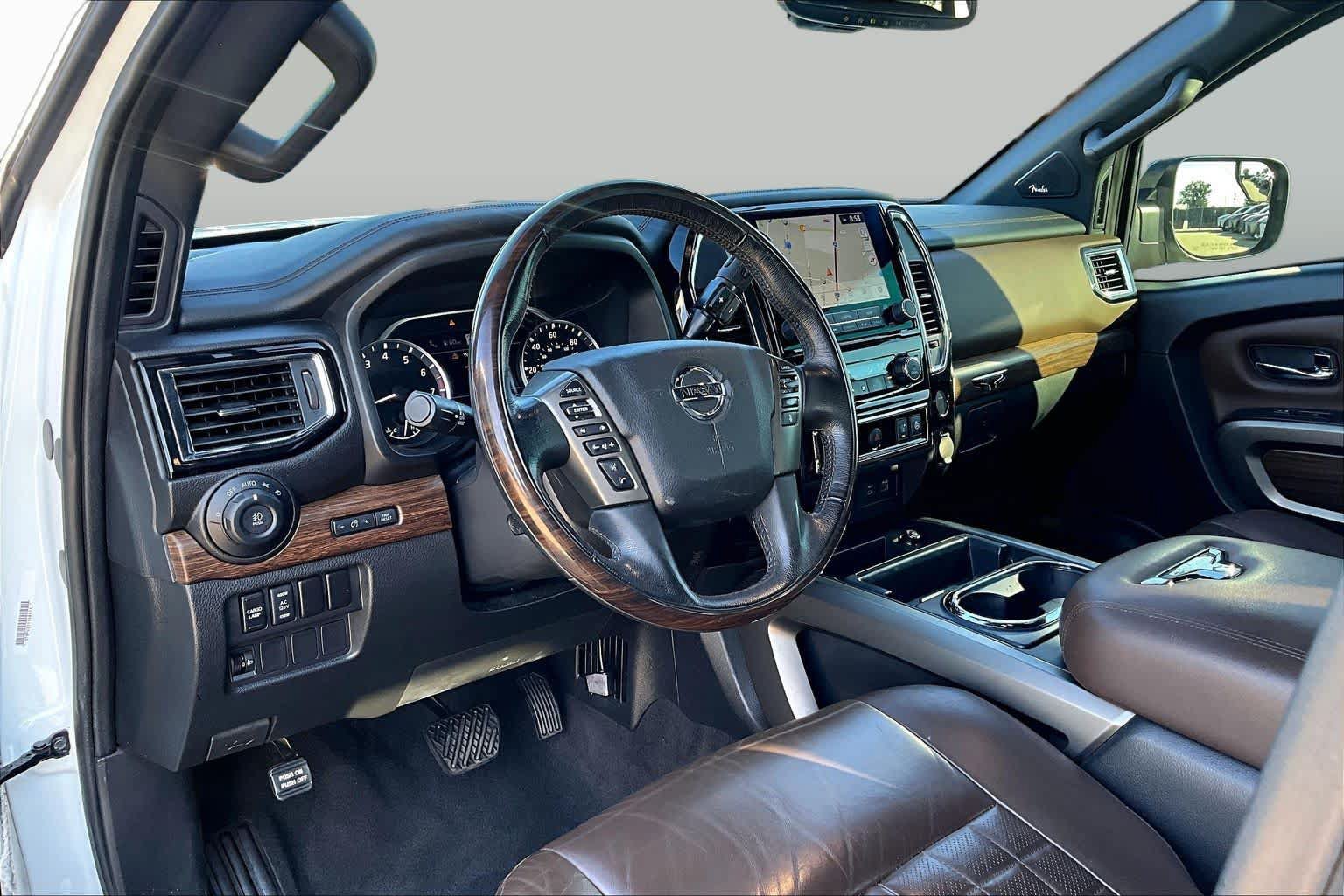Used 2021 Nissan Titan Platinum Reserve w/ Moonroof Package AWD/4WD image 17