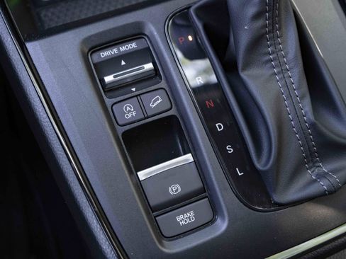 Used 2024 Honda CR-V EX-L image 28