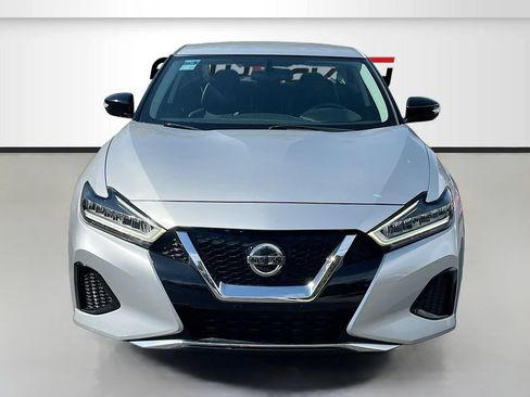 Used 2019 Nissan Maxima 3.5 SV w/ Floor Mat Group FWD image 2