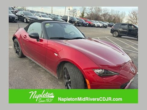 Used 2019 MAZDA MX-5 Miata Club w/ I-ACTIVSENSE Club Package image 1