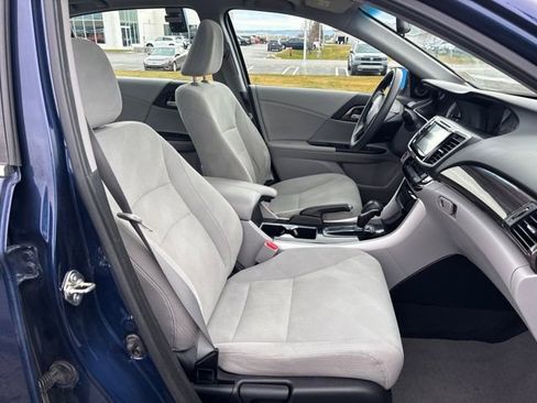 Used 2016 Honda Accord EX image 22