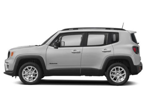 Certified 2022 Jeep Renegade Altitude w/ Convenience Group image 2