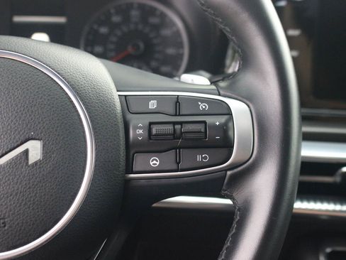 Used 2024 Kia K5 GT FWD image 17