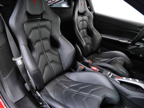 Certified 2016 Ferrari 488 GTB RWD image 13