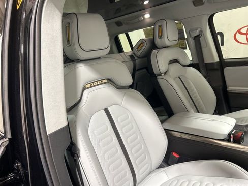Used 2023 Rivian R1S Launch Edition AWD/4WD image 14