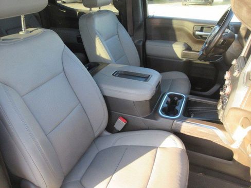 Used 2022 Chevrolet Silverado 1500 LTZ image 13