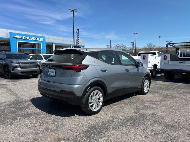 New 2027 Chevrolet Bolt LT w/ Comfort Package FWD image 3