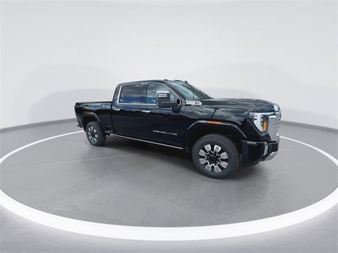 New 2025 GMC Sierra 2500 Denali w/ Denali Reserve Package image 2