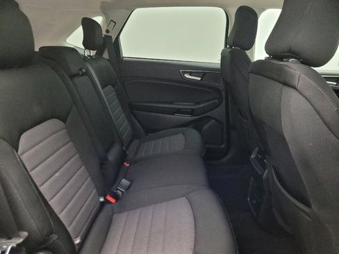 Used 2021 Ford Edge SE w/ Cargo Accessory Package FWD image 19