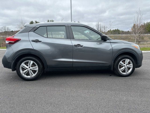Used 2019 Nissan Kicks S FWD image 6