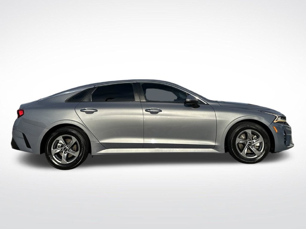 Used 2022 Kia K5 LXS FWD image 5