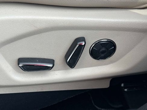 Used 2018 Ford Explorer Limited w/ Equipment Group 301A image 20