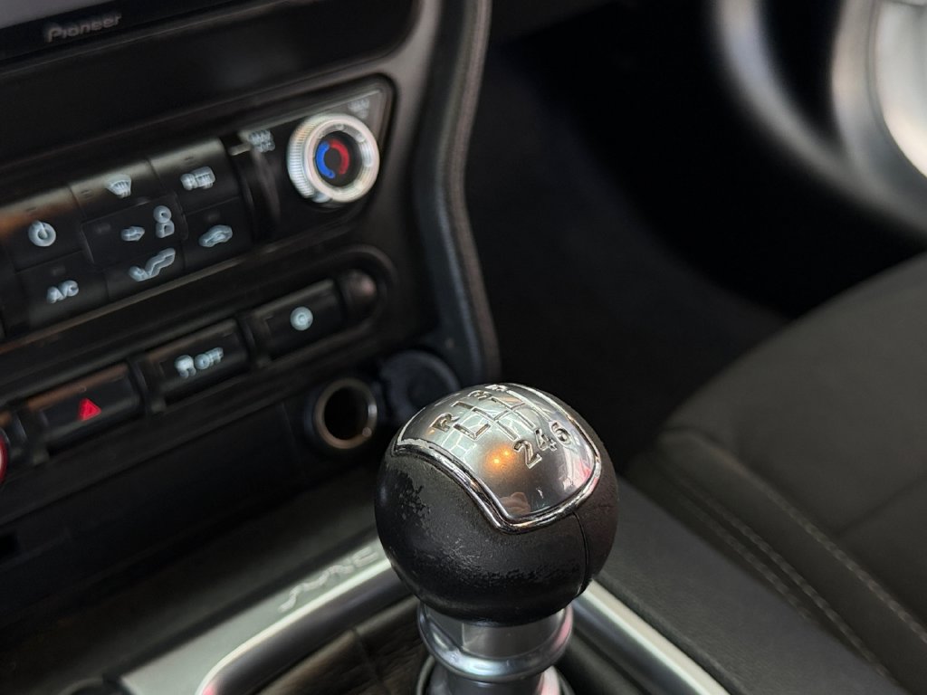 Used 2021 Ford Mustang GT RWD image 23