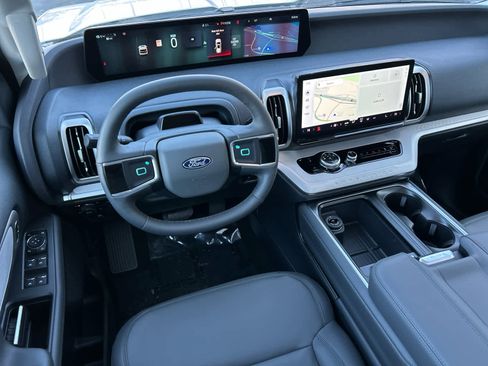 New 2026 Ford Expedition Max Active image 26