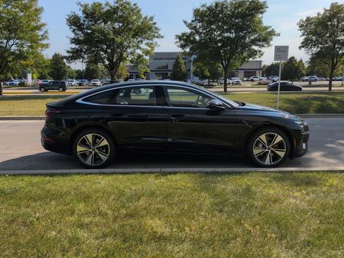 New 2025 Audi A6 e-tron Premium Plus image 38