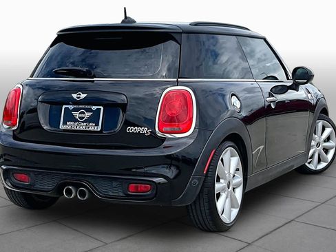 Used 2018 MINI Cooper S FWD image 12