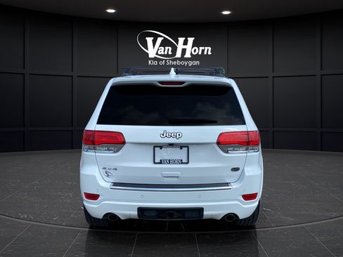 Used 2020 Jeep Grand Cherokee Overland AWD/4WD image 6