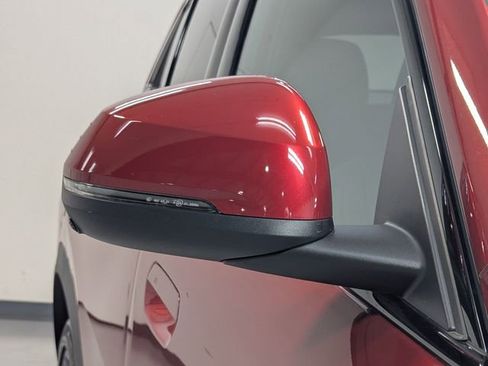 Used 2025 BMW X2 xDrive28i image 30