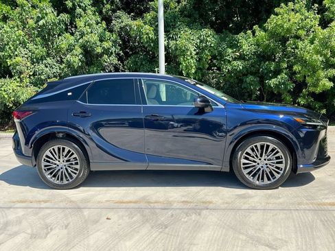 Certified 2025 Lexus RX 350 FWD w/ Convenience Package image 8