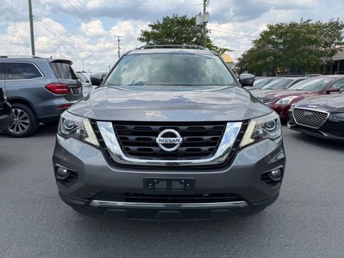 Used 2017 Nissan Pathfinder Platinum w/ Cargo Package AWD/4WD image 2