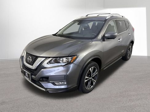 Used 2019 Nissan Rogue SV w/ Sun & Sound Touring Package AWD/4WD image 25