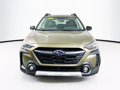 Used 2025 Subaru Outback Limited w/ Popular Package #2 AWD/4WD image 5