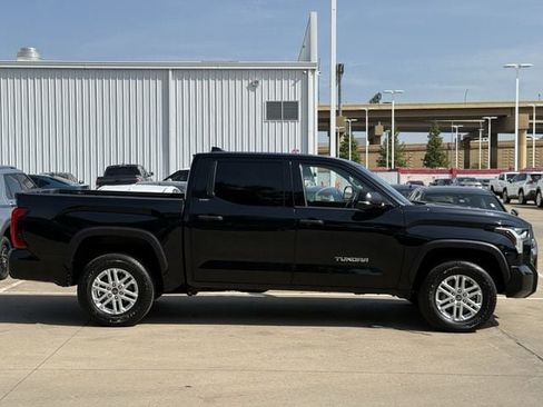 Used 2024 Toyota Tundra SR5 w/ SR5 Convenience Package AWD/4WD image 3