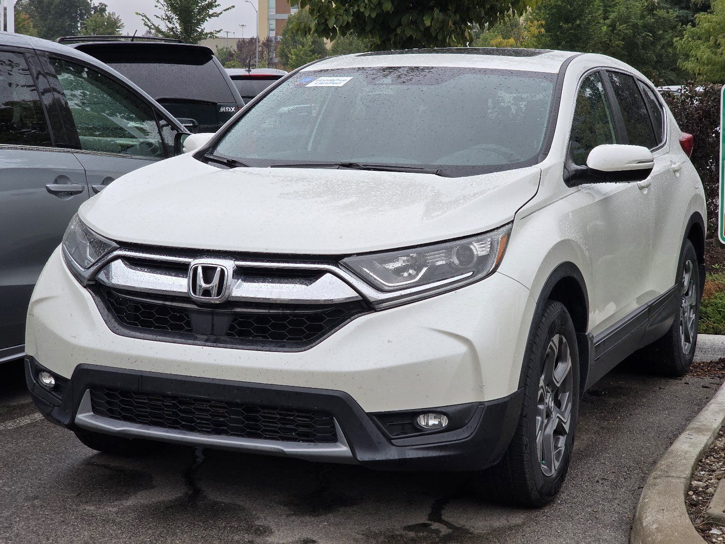 Used 2018 Honda CR-V EX image 4