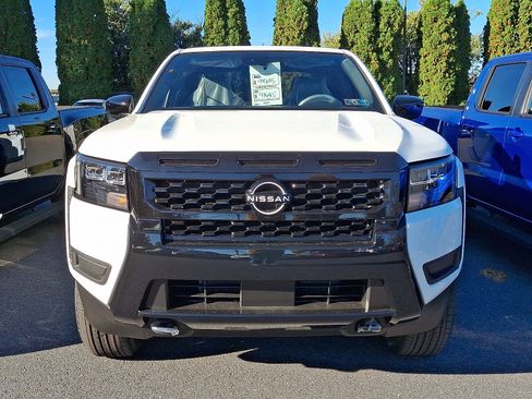 New 2026 Nissan Frontier SV w/ SV Convenience Package image 2
