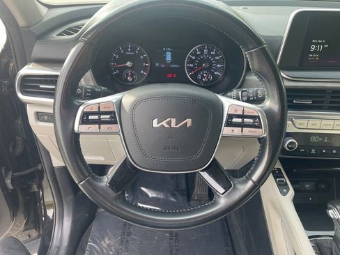 Used 2022 Kia Telluride EX FWD image 13