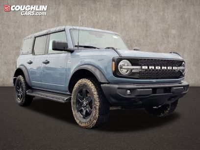 New 2025 Ford Bronco Outer Banks w/ Black Appearance Package
