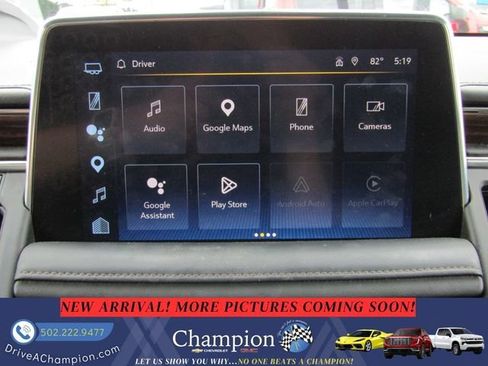 Used 2022 Chevrolet Suburban High Country AWD/4WD image 17